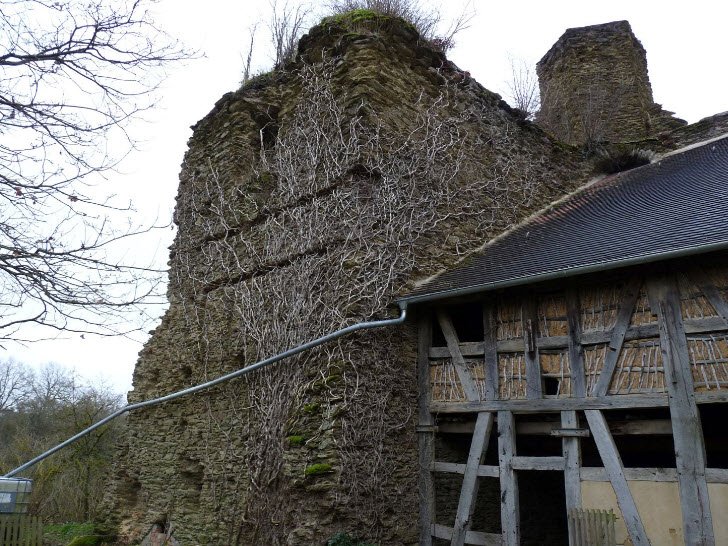 Burg Wallrabenstein, Hünstetten, Germany, Germany